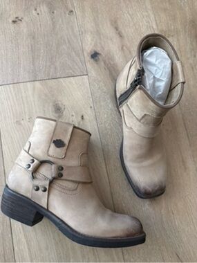 Harley-Davidson Tan Leather Harness Moto Boots